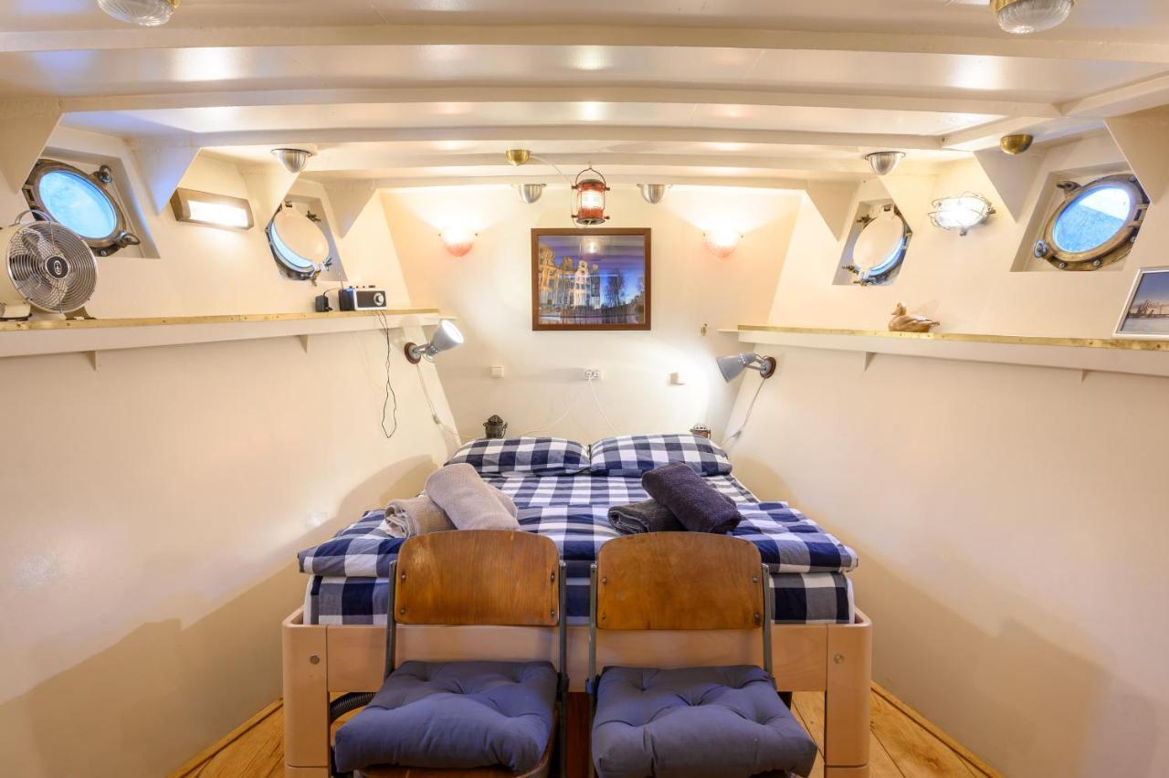 Boatapartment Animathor On Top Location Rotterdam Exterior foto